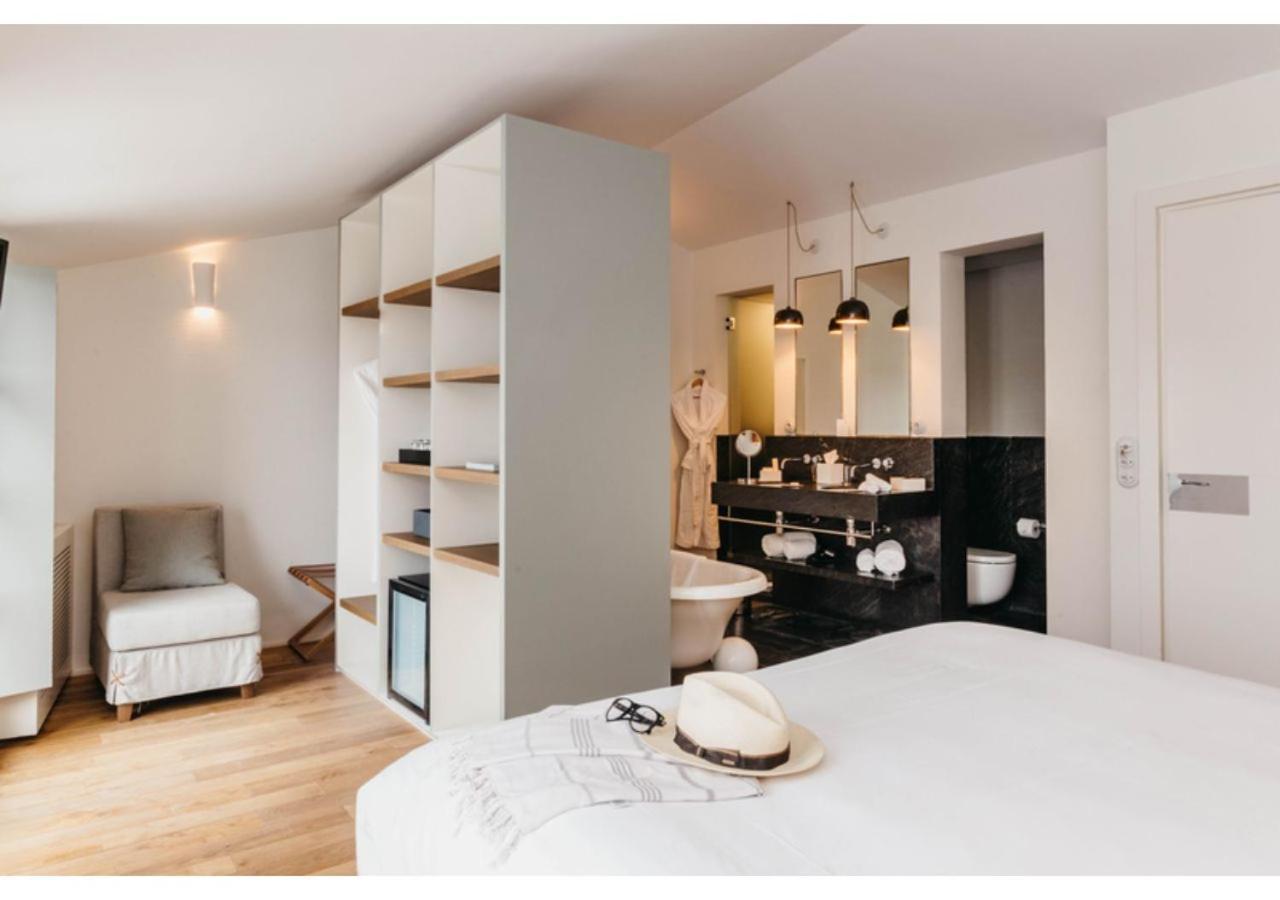 Faustino Gran Relais & Chateaux Ciutadella  Room photo